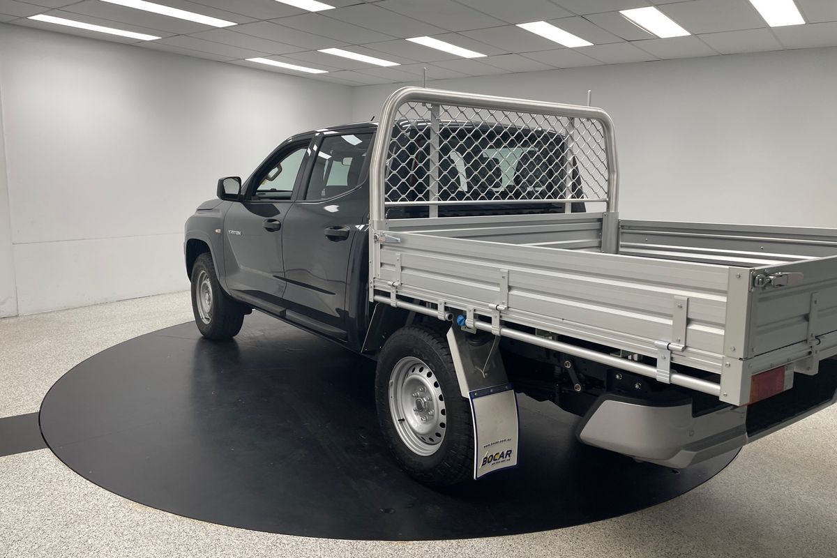 2025 Mitsubishi Triton GLX MV 4X4