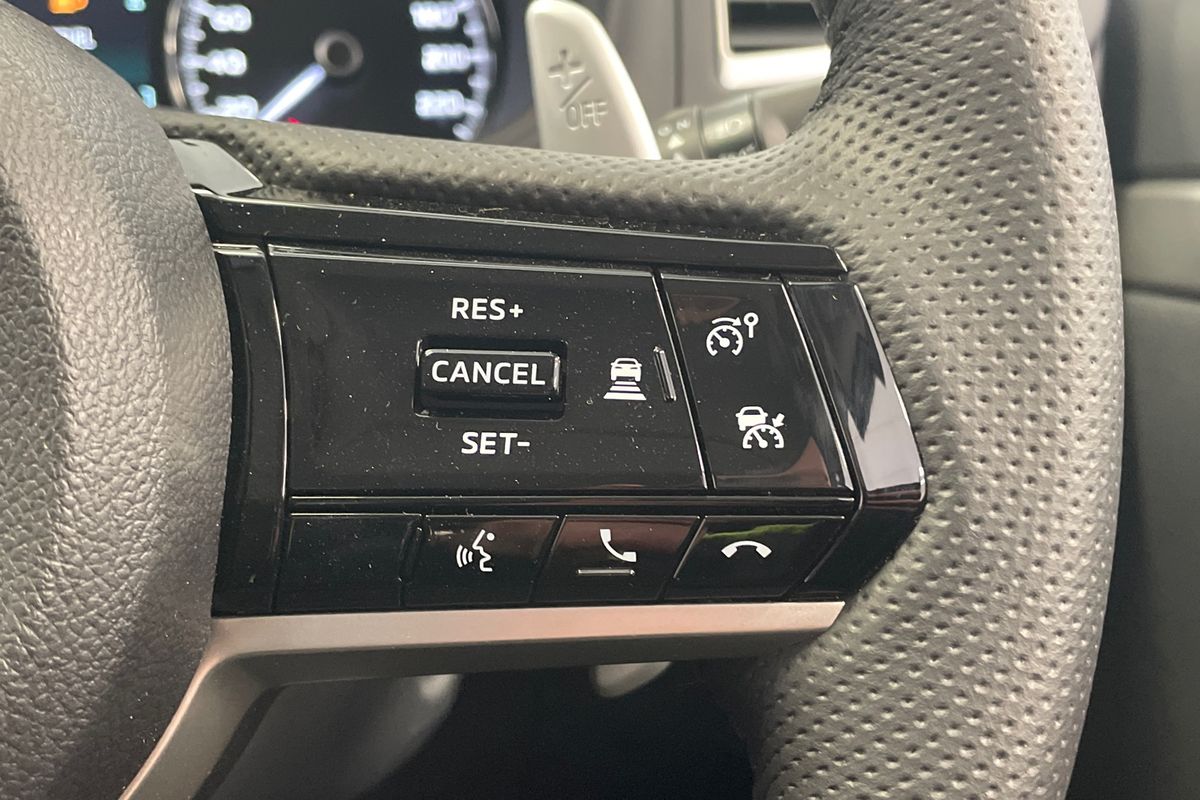 2025 Mitsubishi Pajero Sport GLS QG