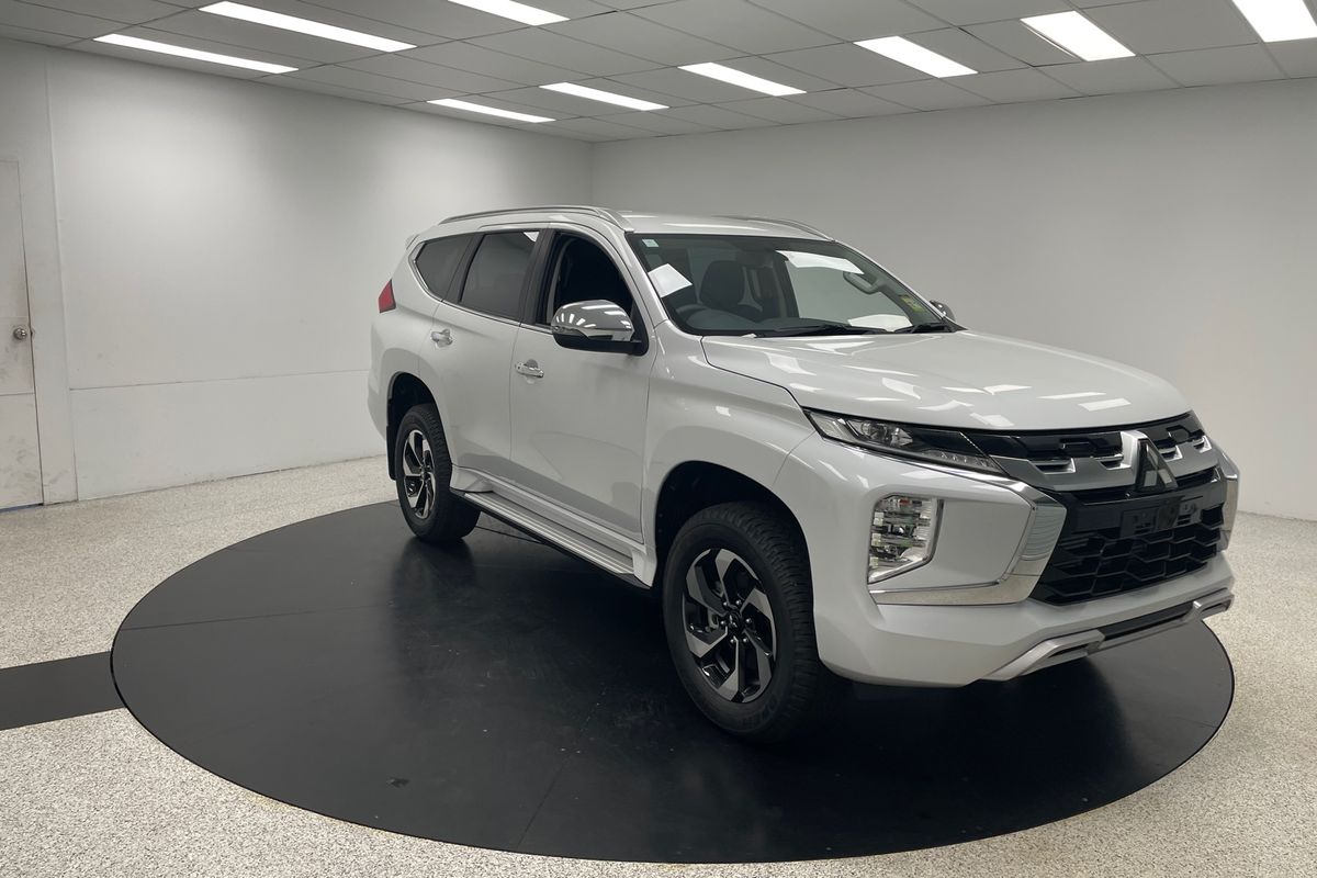 2025 Mitsubishi Pajero Sport GLS QG