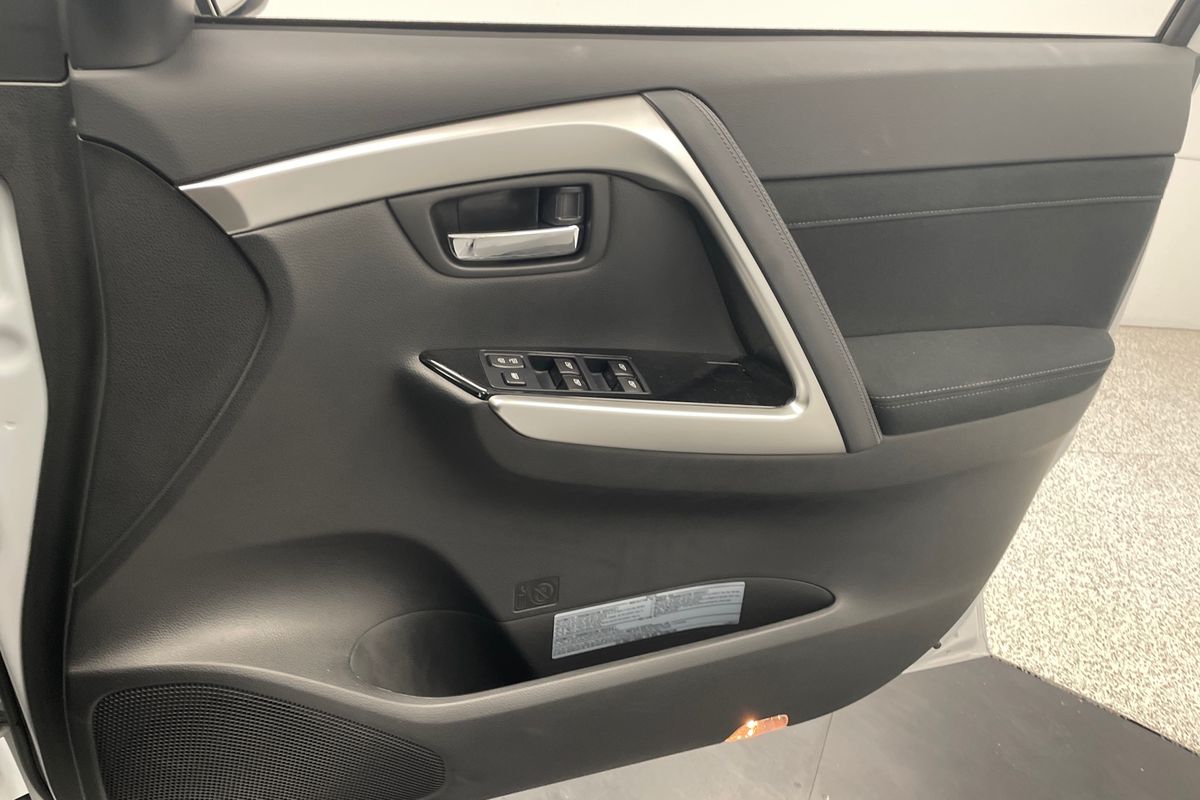 2025 Mitsubishi Pajero Sport GLS QG