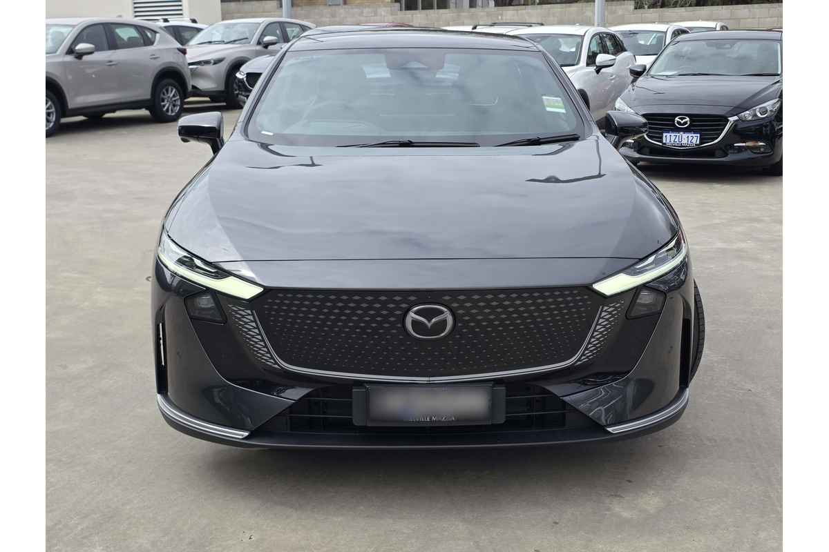 2026 Mazda 6e E35 GT