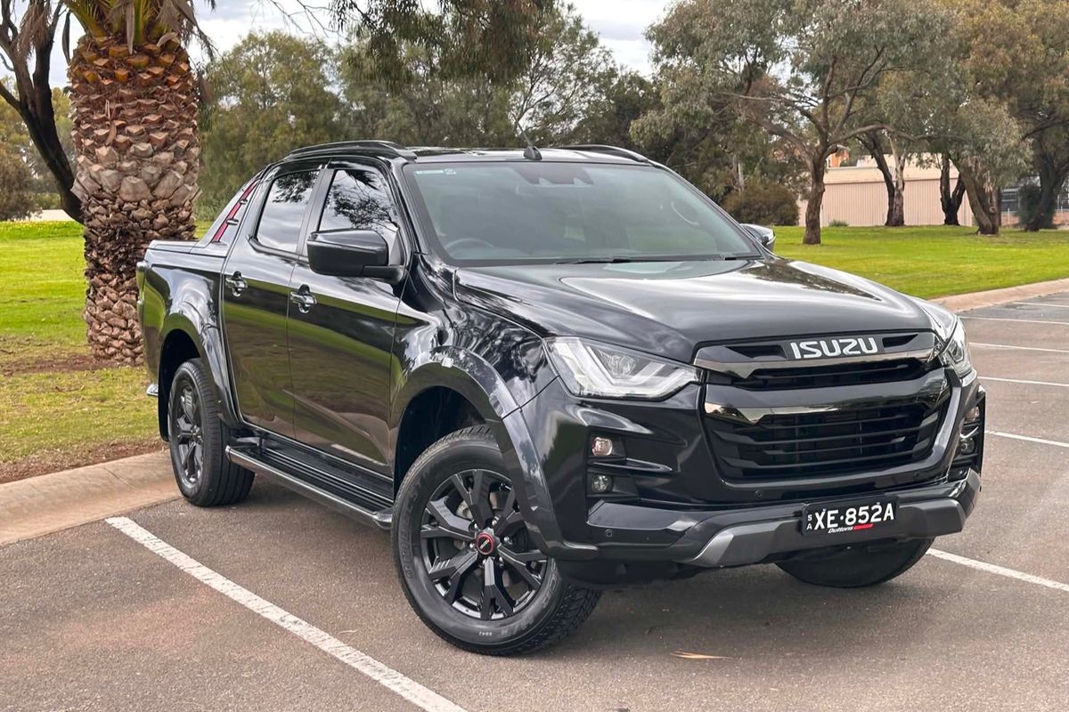 2022 Isuzu D-MAX X-TERRAIN 4X4