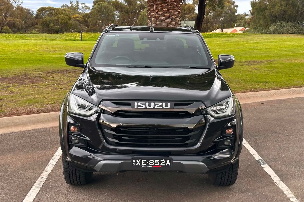 2022 Isuzu D-MAX X-TERRAIN 4X4