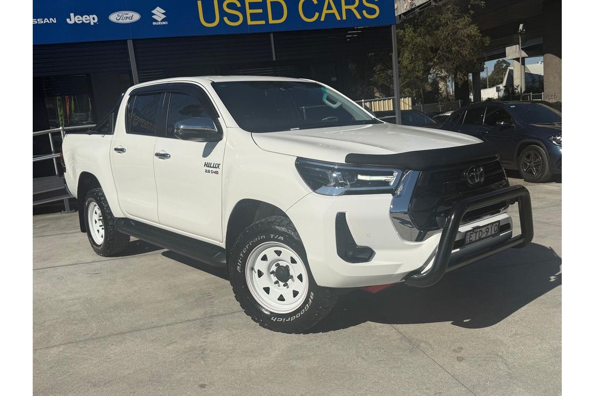 2022 Toyota Hilux SR5 GUN126R 4X4