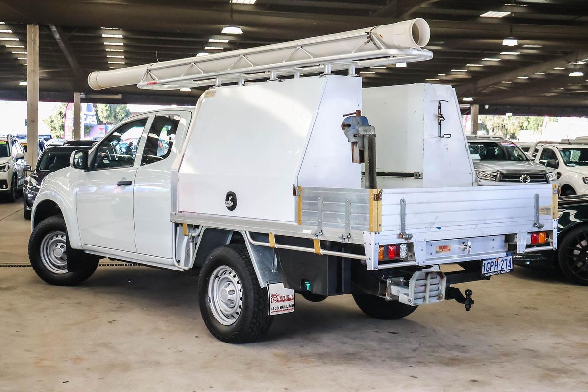 2018 Isuzu D-MAX SX High Ride Rear Wheel Drive