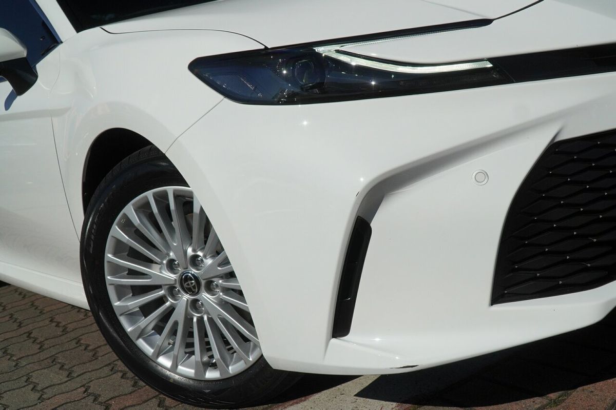 2026 Toyota Camry Ascent AXVH80R