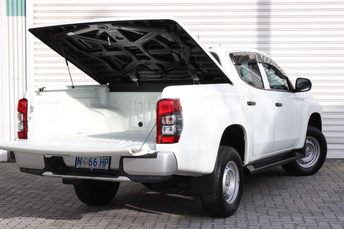 2022 Mitsubishi Triton GLX MR 4X4