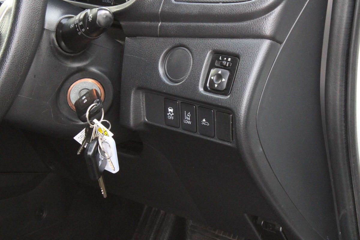 2022 Mitsubishi Triton GLX MR 4X4