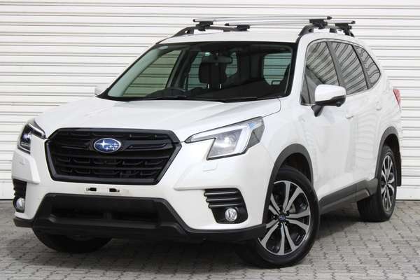2023 Subaru Forester 2.5i Premium S5