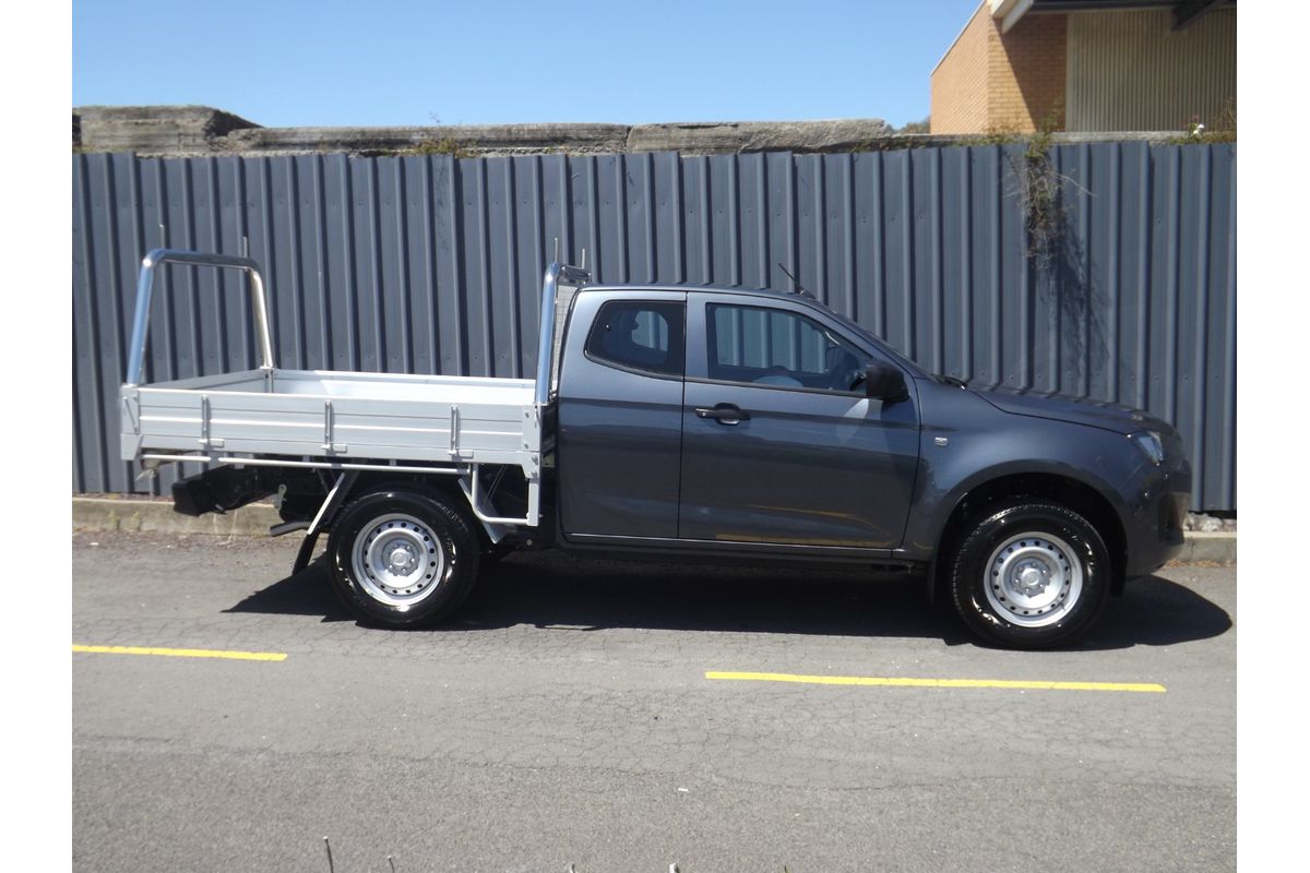 2026 Isuzu D-MAX SX High Ride Rear Wheel Drive