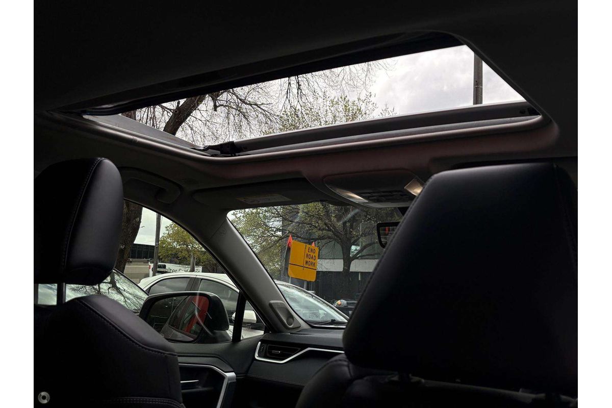 2025 Toyota RAV4 Cruiser AXAH54R