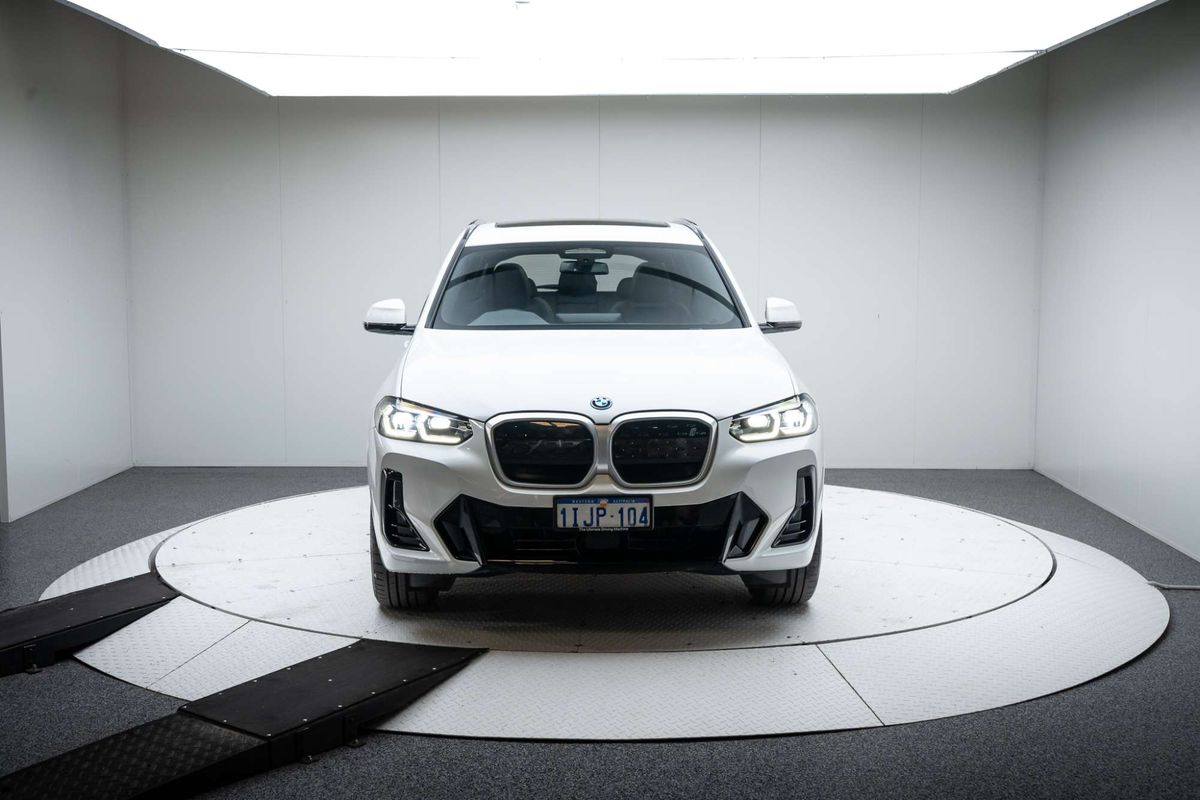 2024 BMW iX3 M Sport Pro G08