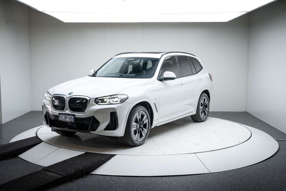2024 BMW iX3 M Sport Pro G08