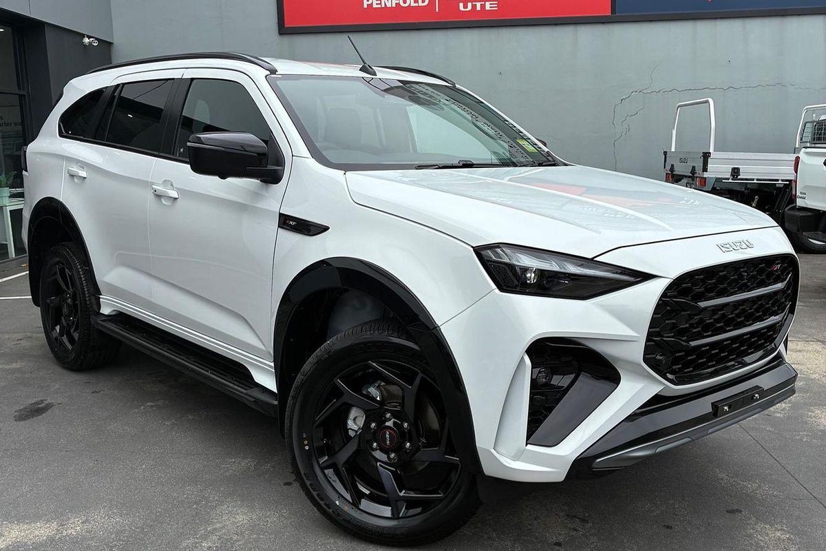2025 Isuzu MU-X X-TERRAIN