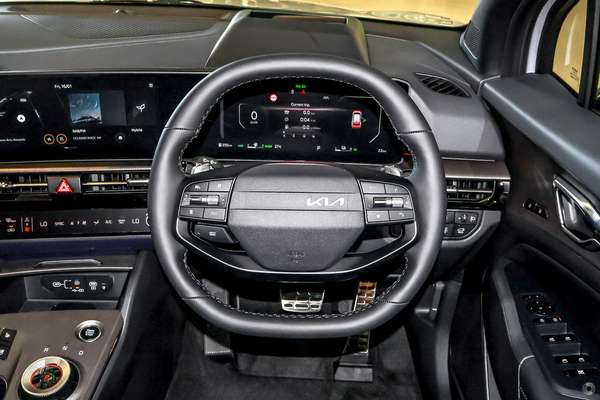 2026 Kia Sportage HEV GT-Line NQ5 PE thumb-12