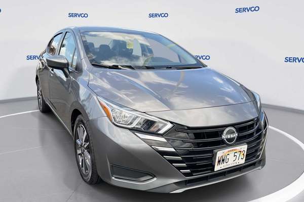 2023 Nissan Versa SV