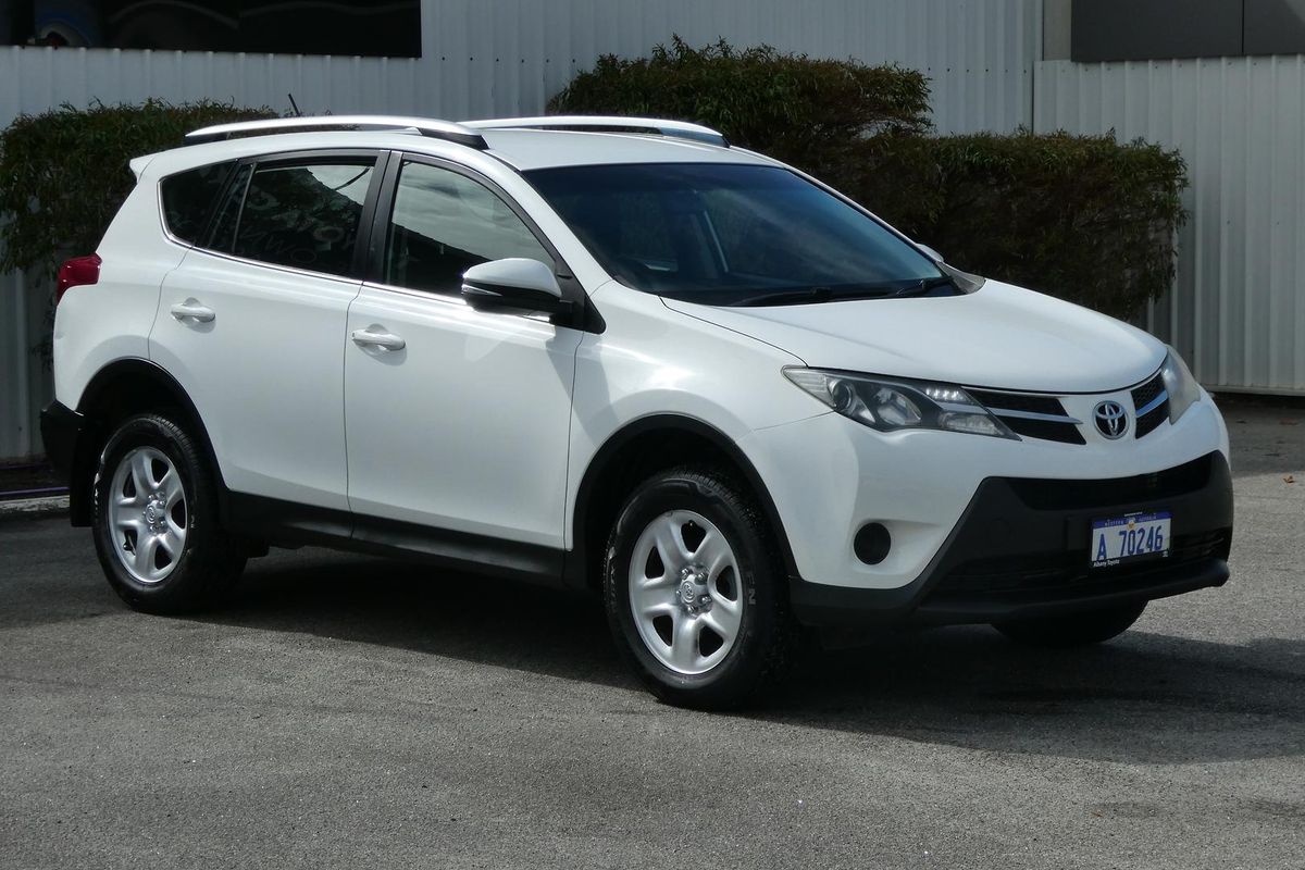 2014 Toyota RAV4 GX ZSA42R