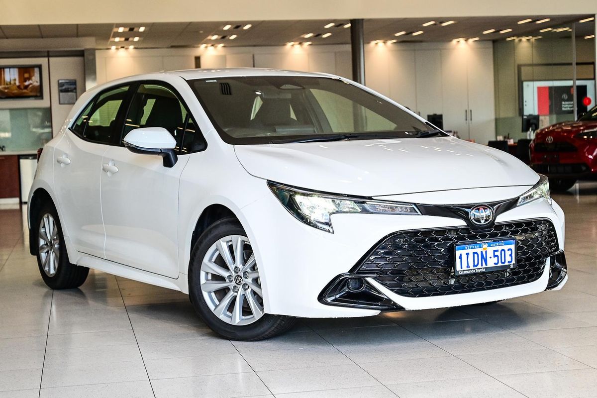 2024 Toyota Corolla Ascent Sport MZEA12R