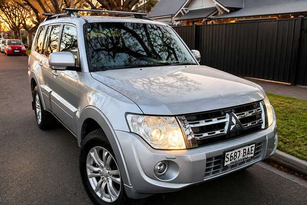 2018 Mitsubishi Pajero Exceed NX