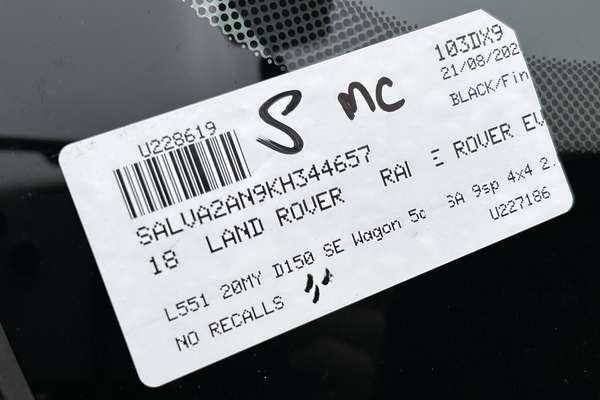 2018 Land Rover Range Rover Evoque D150 SE L551 thumb-23
