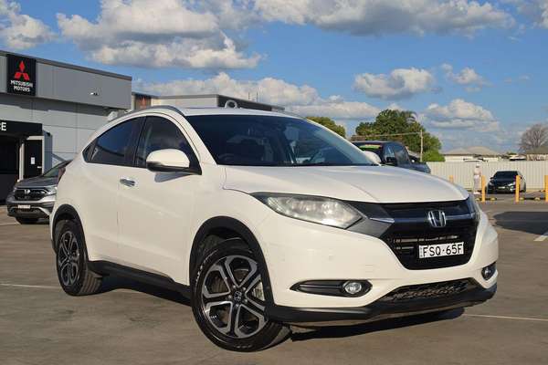 2017 Honda HR-V VTi-L