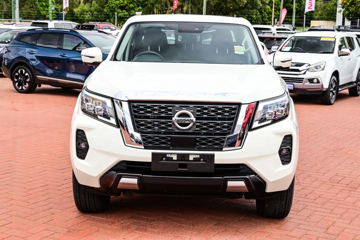 2025 Nissan Navara ST-X D23 4X4