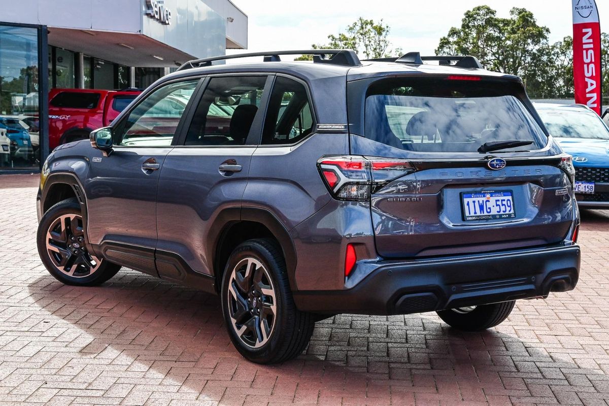 2025 Subaru Forester Hybrid S6