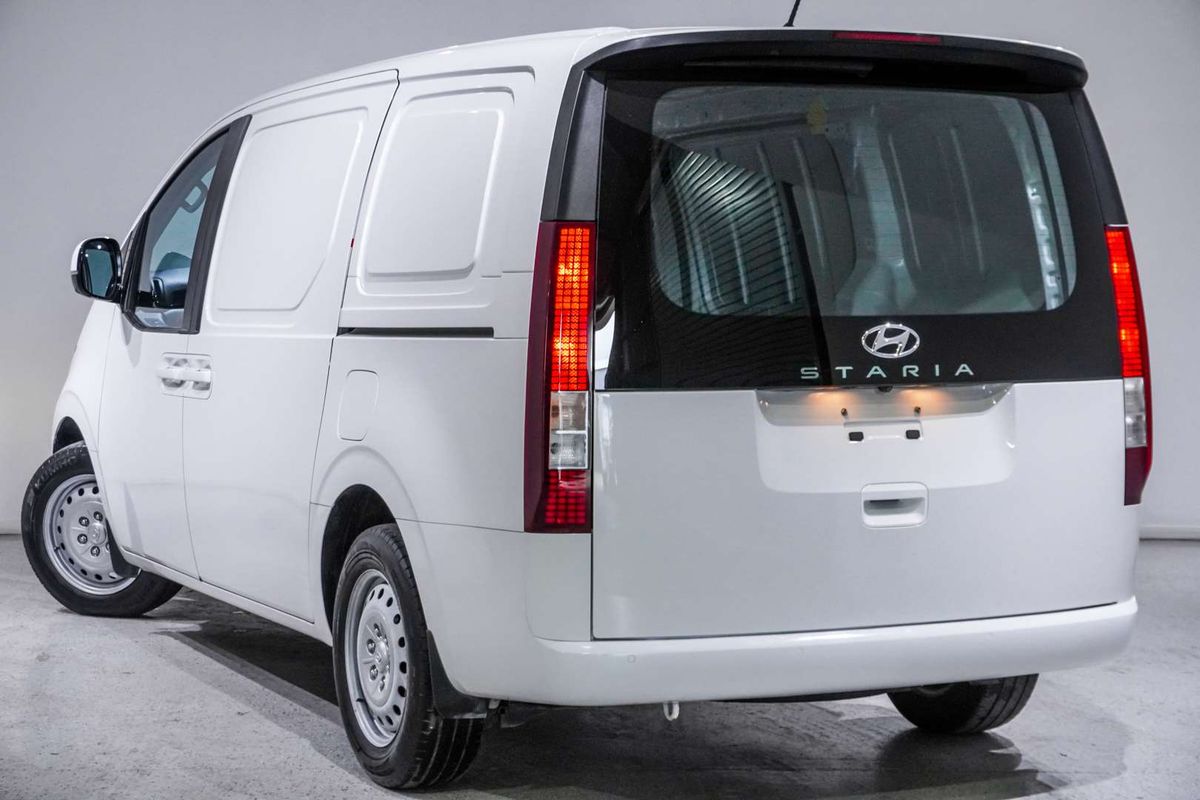2022 Hyundai STARIA LOAD US4.V1