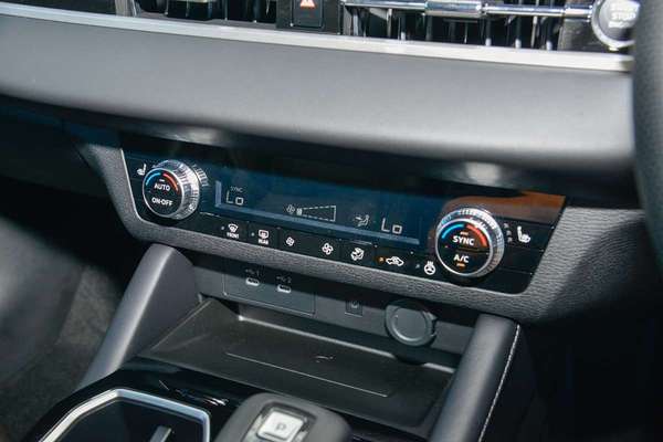 2026 Mitsubishi Outlander Aspire ZM thumb-14