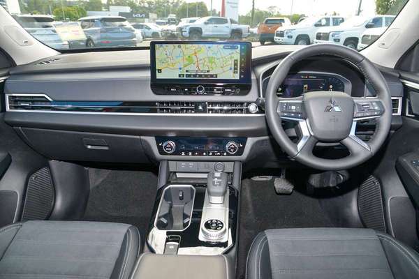 2026 Mitsubishi Outlander Aspire ZM thumb-17