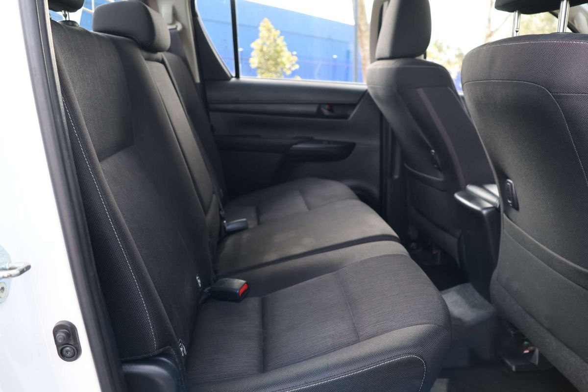2022 Toyota Hilux SR GUN126R 4X4 image 26