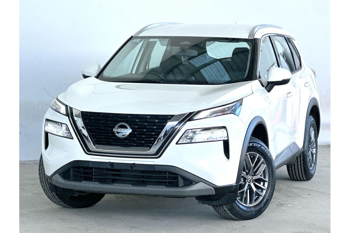 2024 Nissan X-TRAIL ST T33
