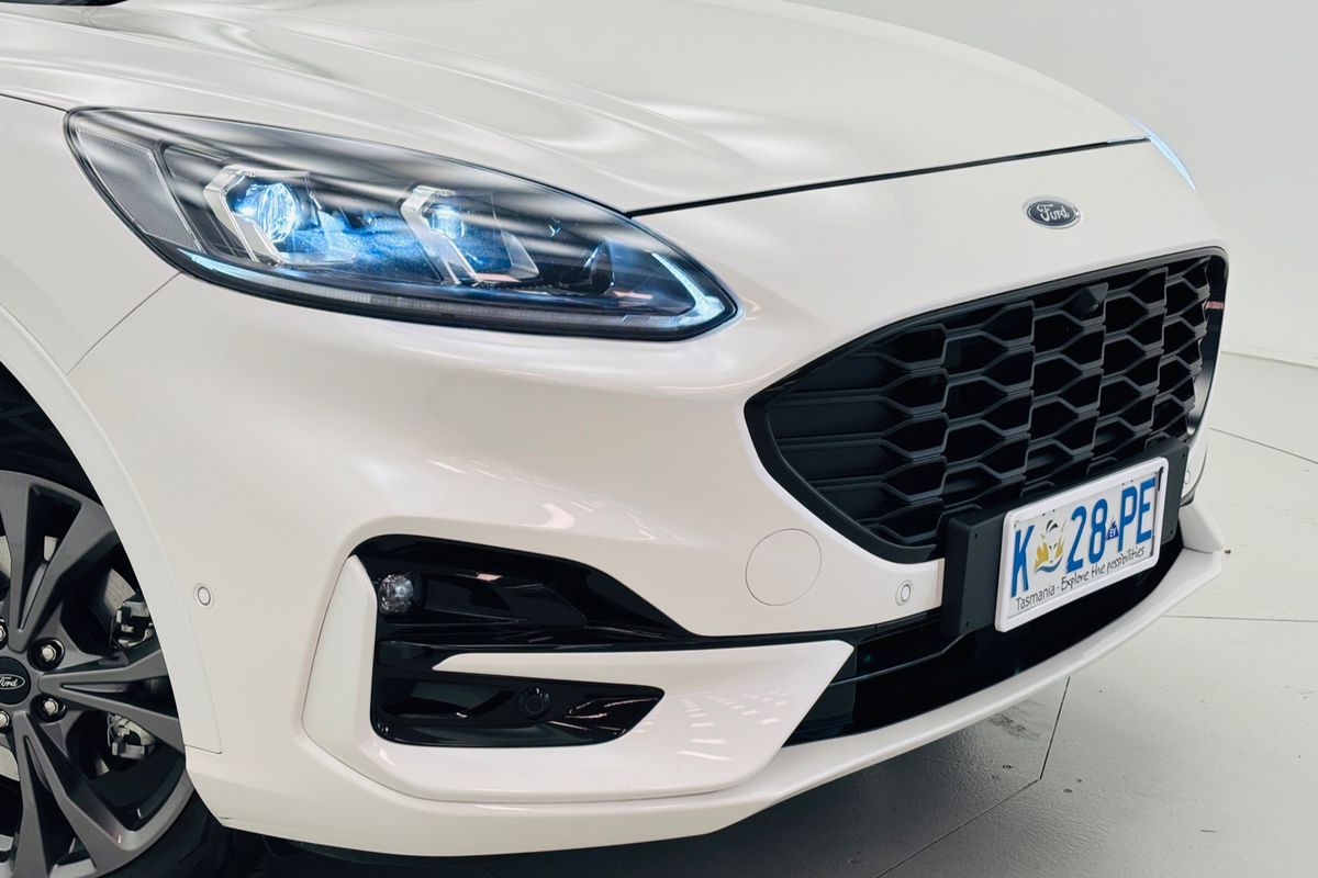 2022 Ford Escape ST-Line PHEV ZH