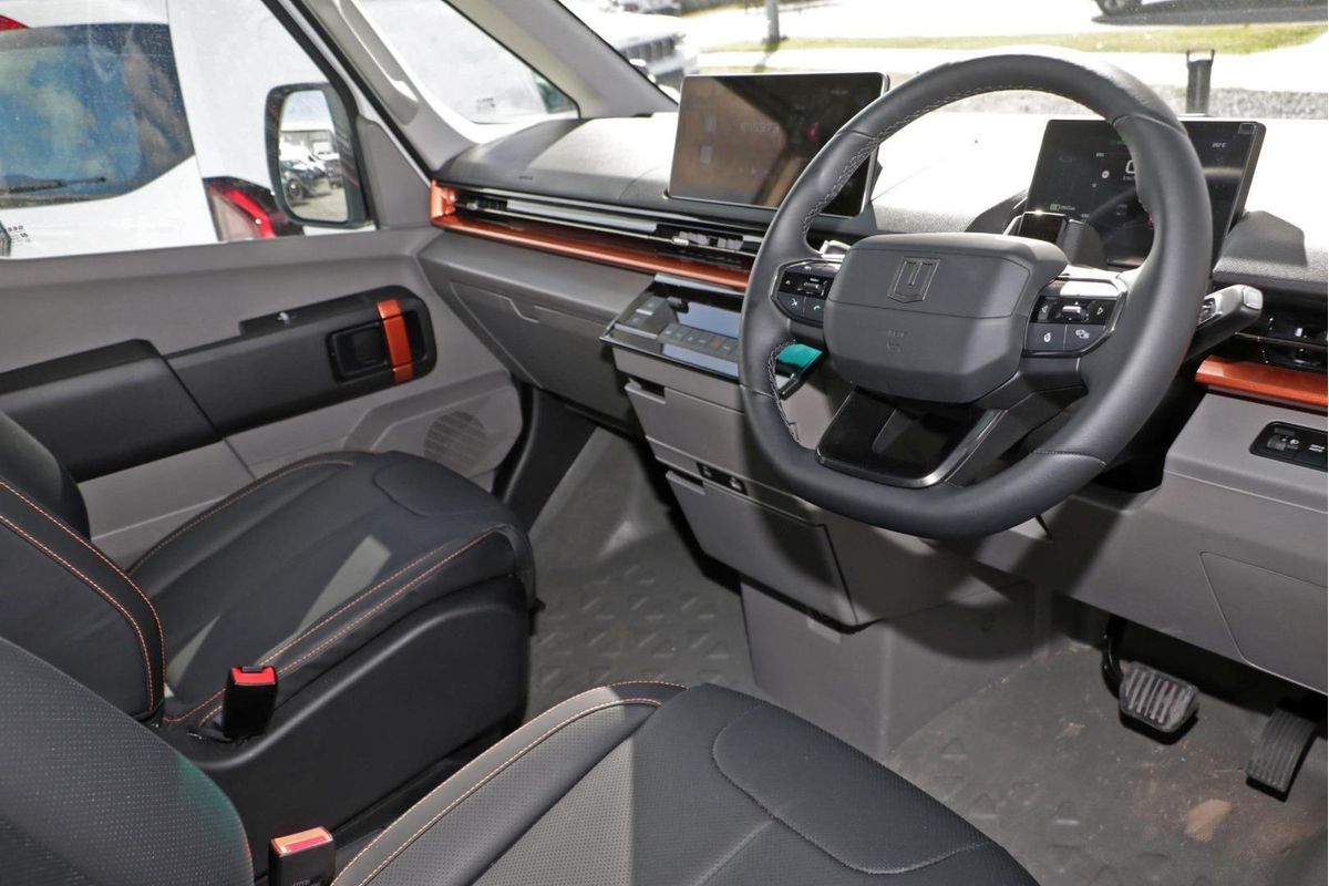 2026 Farizon SuperVan SWB Low Roof