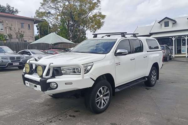 2015 Toyota Hilux SR5 GUN126R 4X4