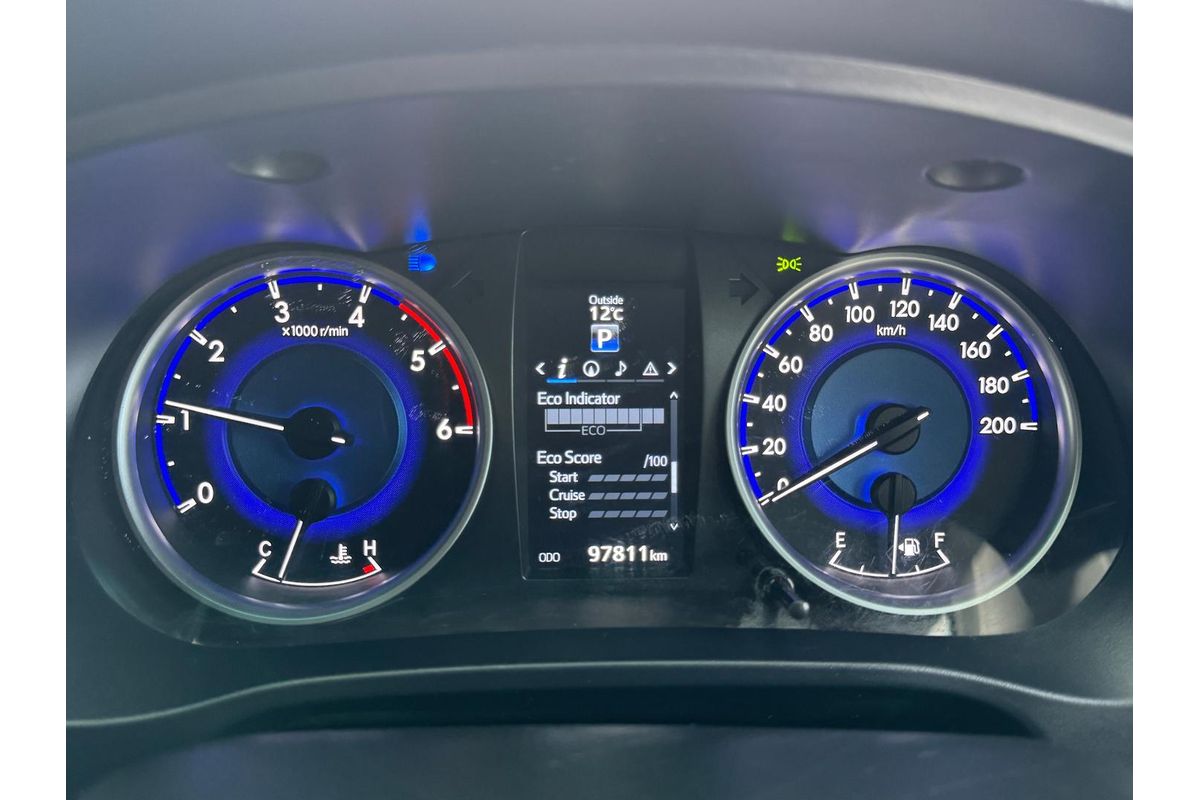 2018 Toyota Hilux SR5 GUN126R 4X4 image 4