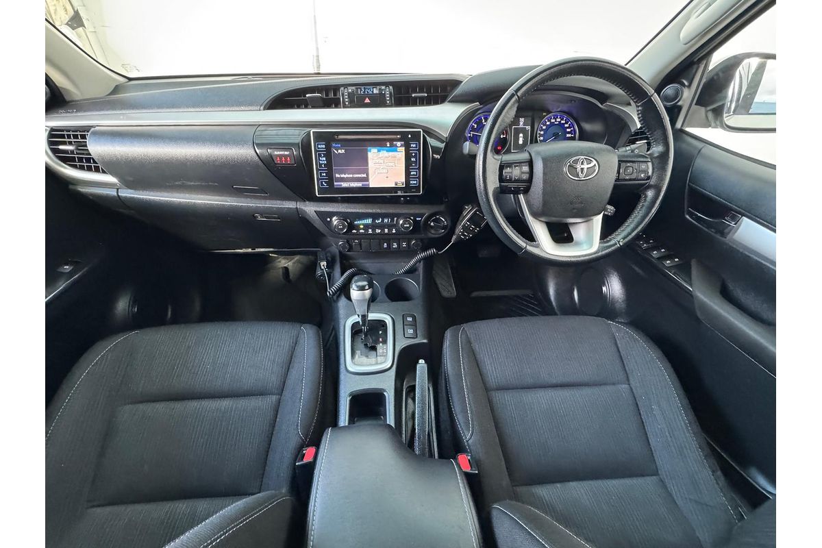 2018 Toyota Hilux SR5 GUN126R 4X4 image 7