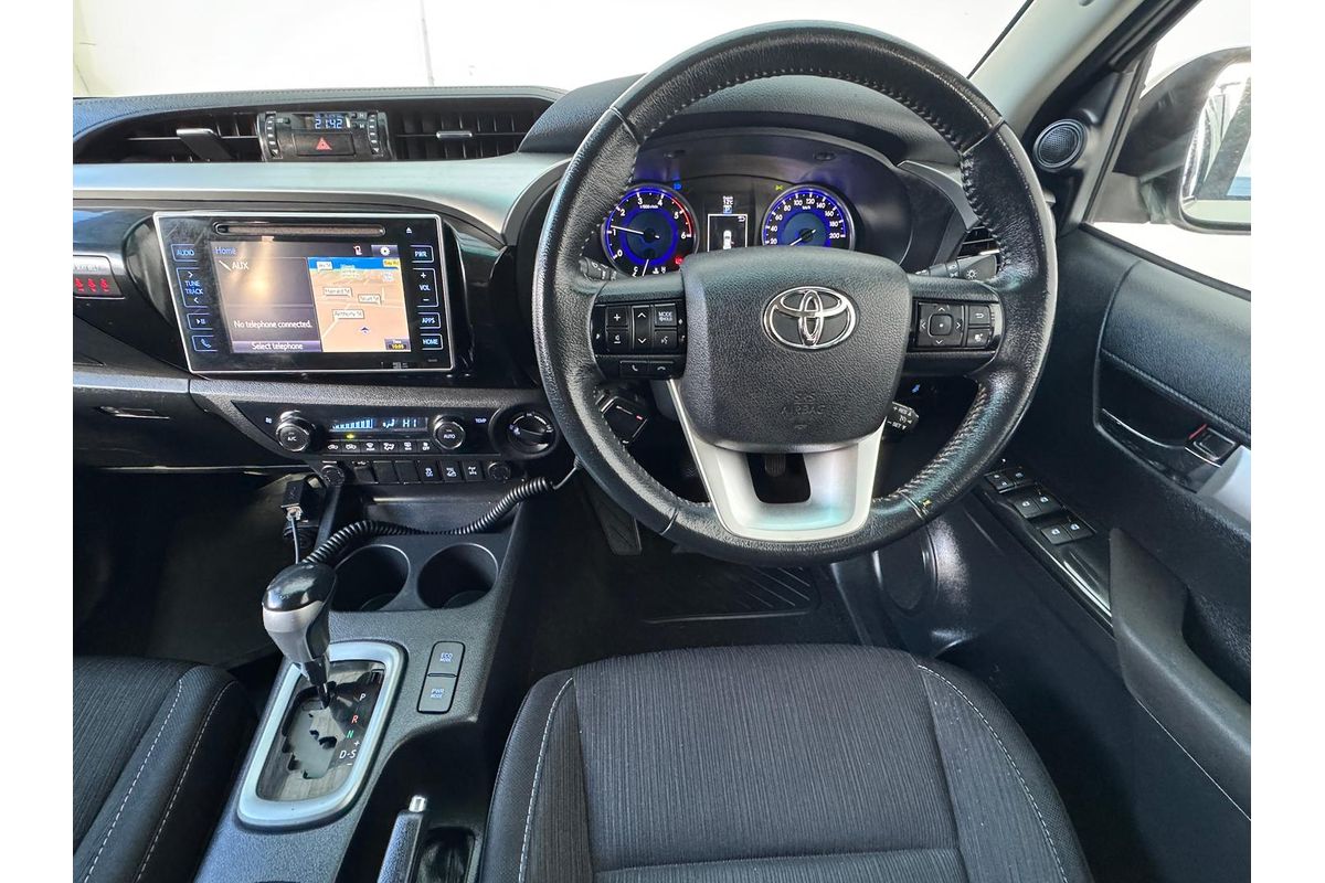 2018 Toyota Hilux SR5 GUN126R 4X4 image 9