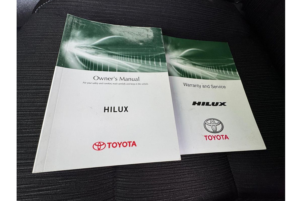 2018 Toyota Hilux SR5 GUN126R 4X4 image 26