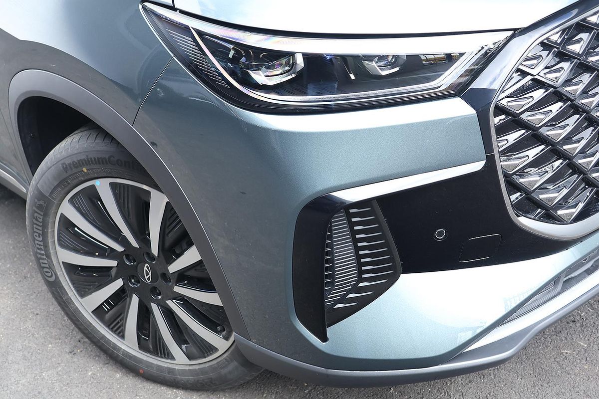 2025 Chery Tiggo 8 Super Hybrid Ultimate T31