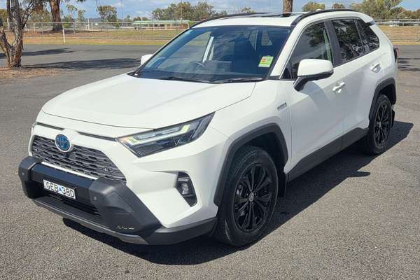2024 Toyota RAV4 Cruiser AXAH52R