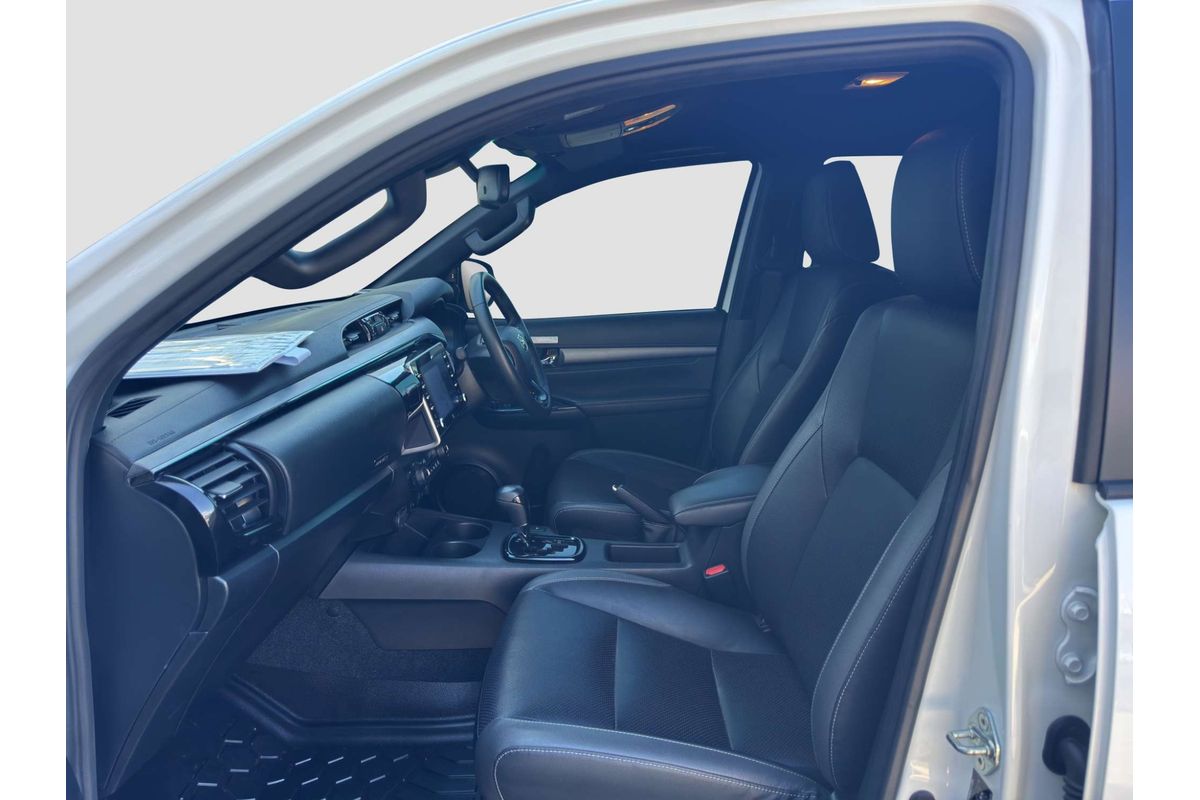 2023 Toyota Hilux Rogue GUN126R 4X4 image 16