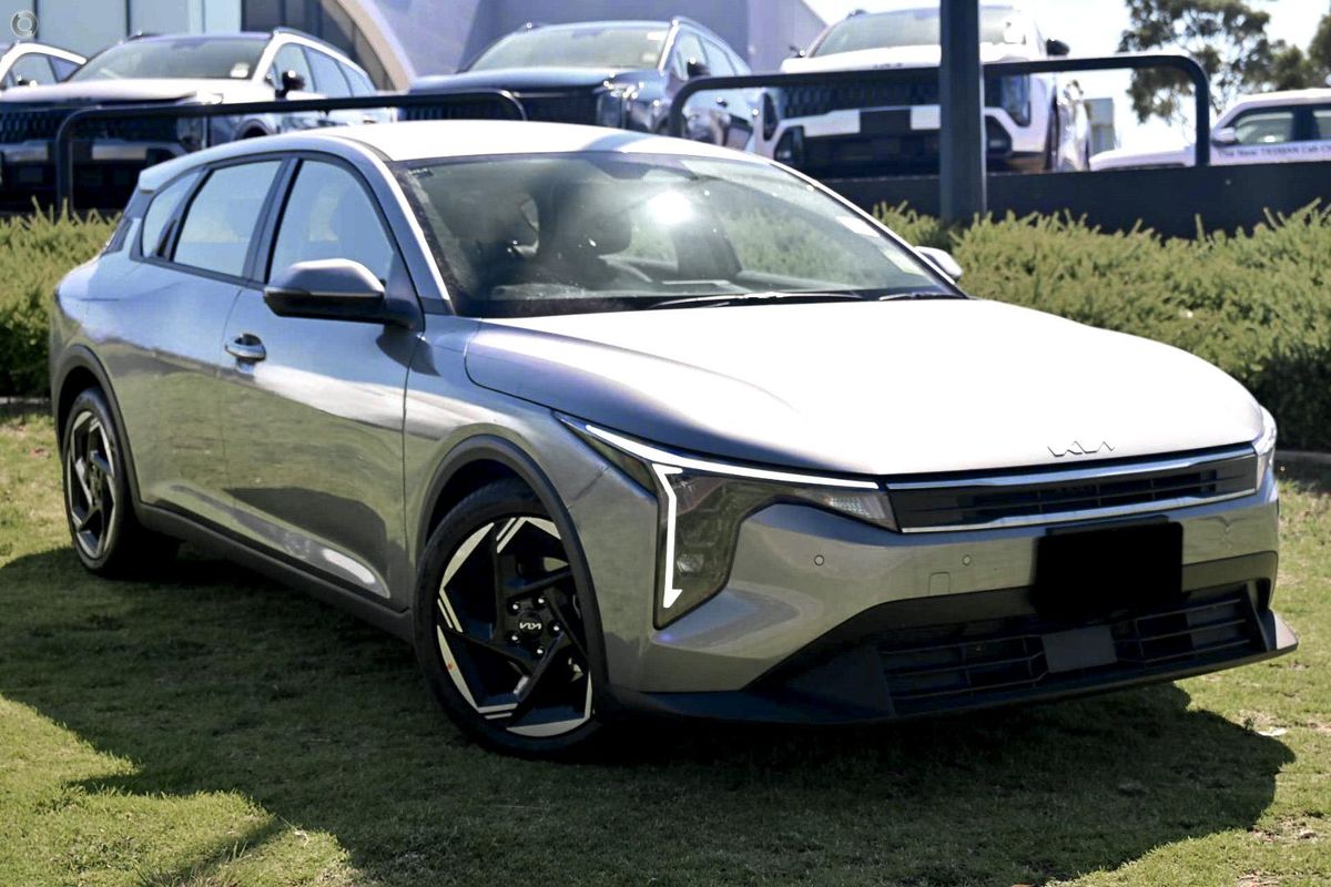 2025 Kia K4 Sport+ CL4m