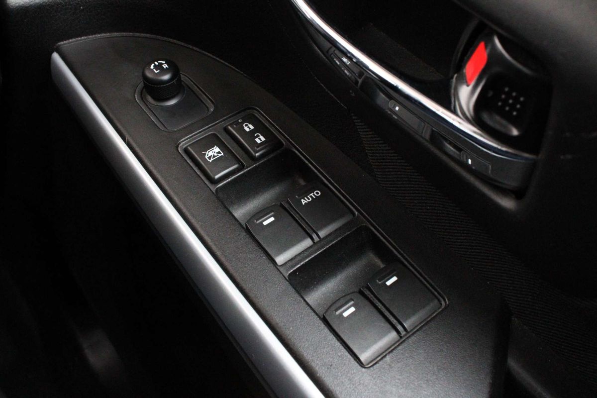 2014 Suzuki S-Cross GL JY