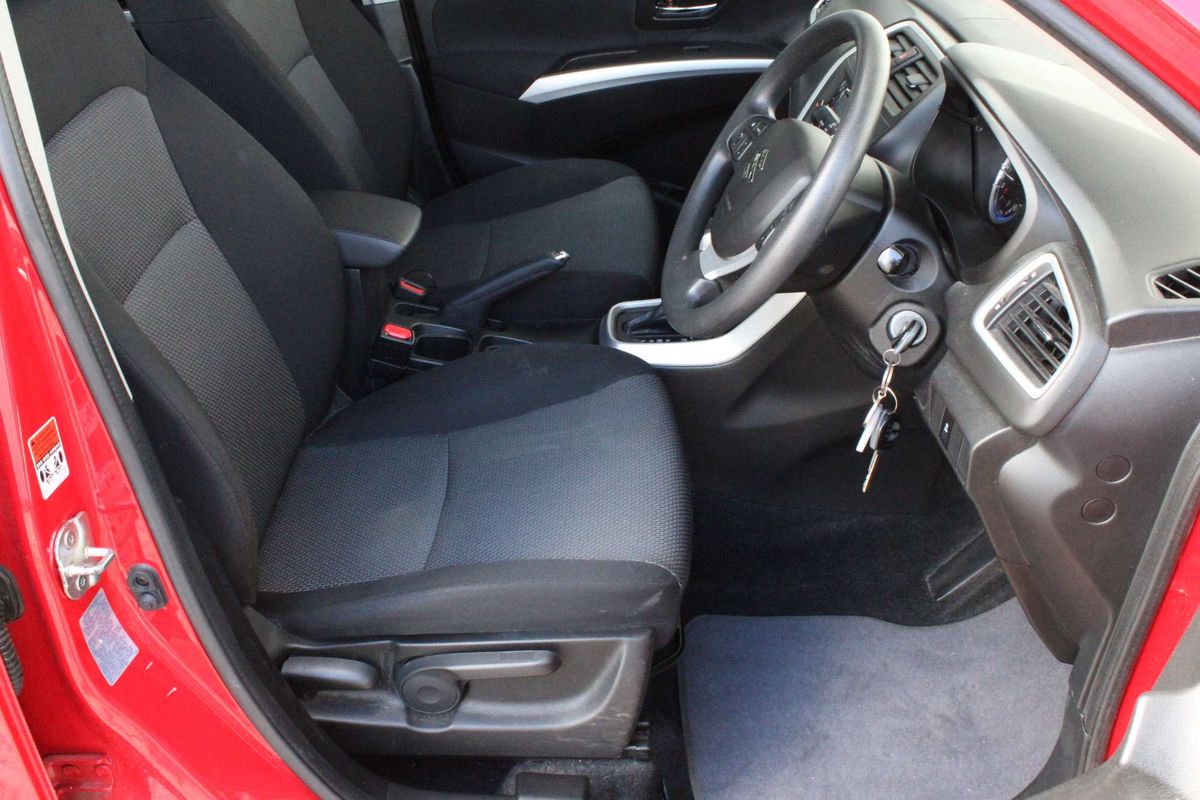 2014 Suzuki S-Cross GL JY