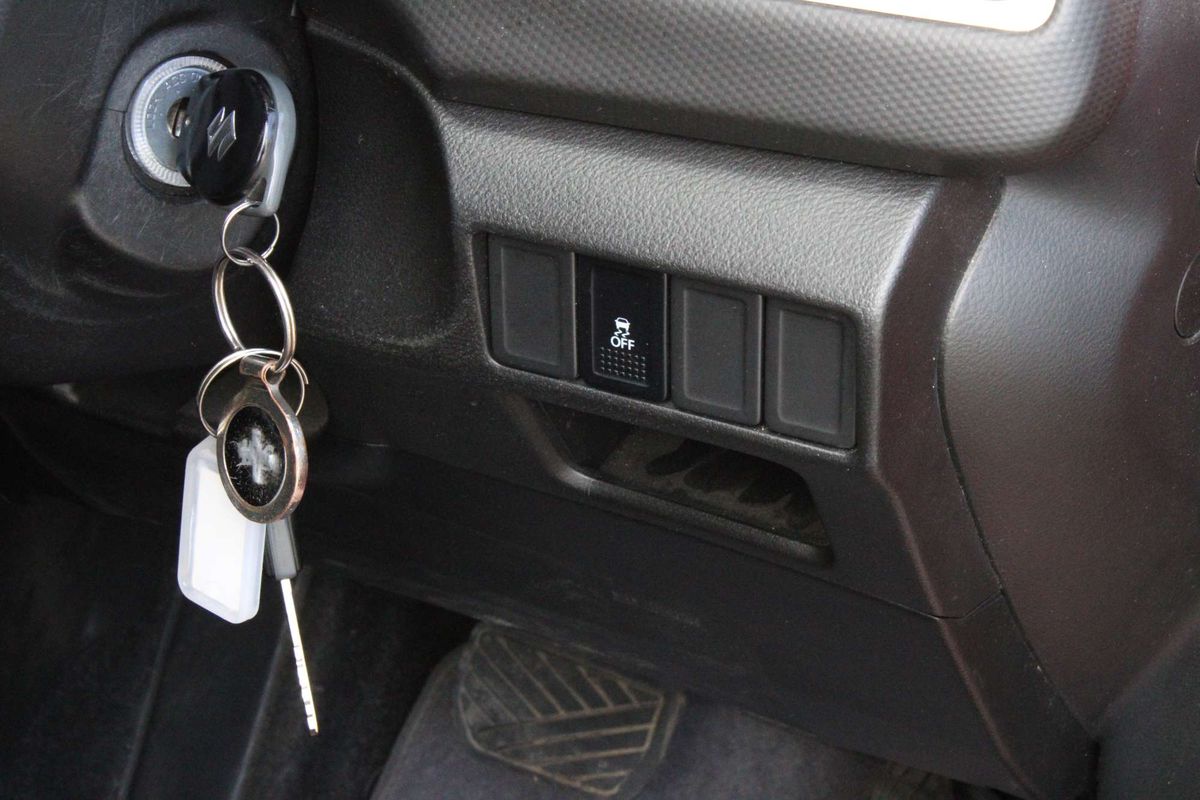 2014 Suzuki S-Cross GL JY