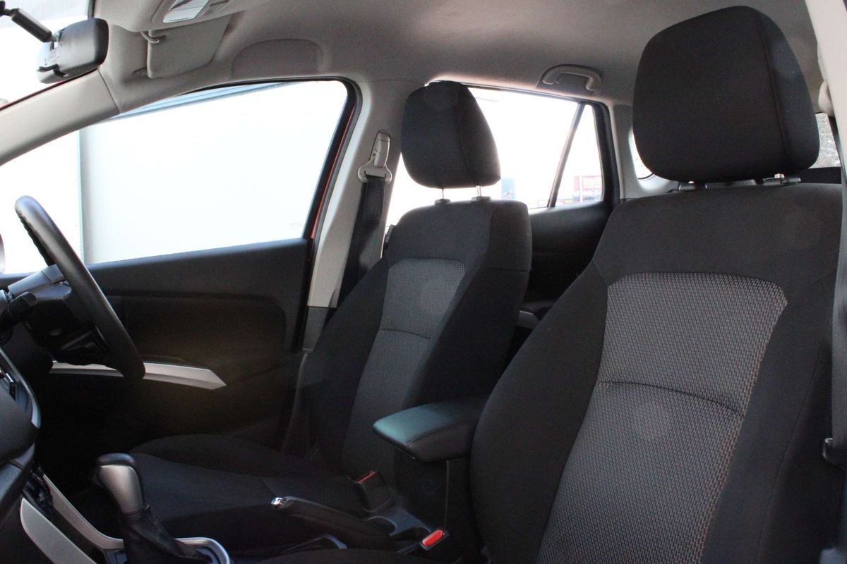 2014 Suzuki S-Cross GL JY