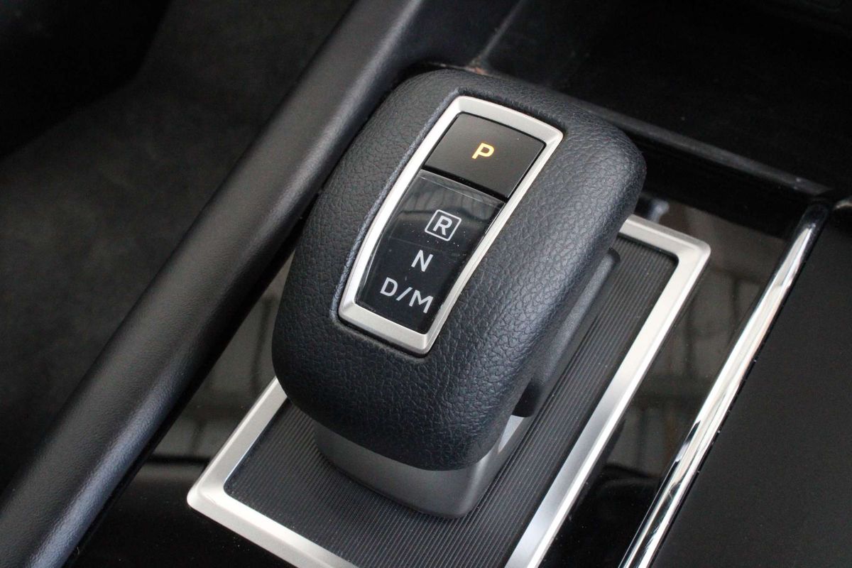 2024 Mitsubishi Outlander ES ZM