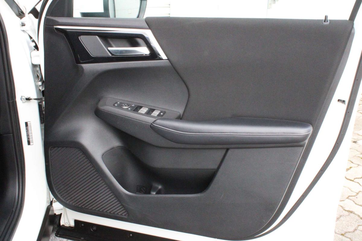 2024 Mitsubishi Outlander ES ZM