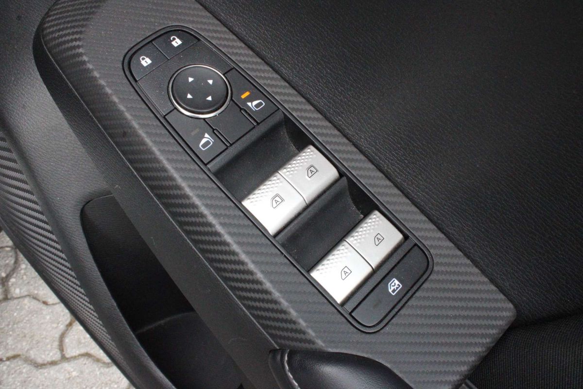 2024 Mitsubishi Outlander ES ZM